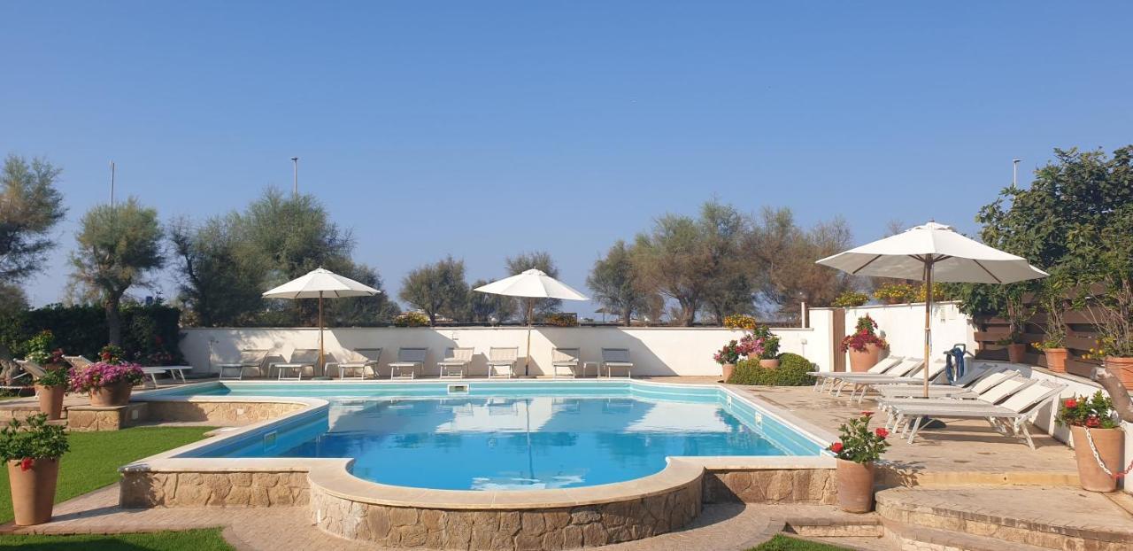 Hotel Corallo Fregenae Exterior photo