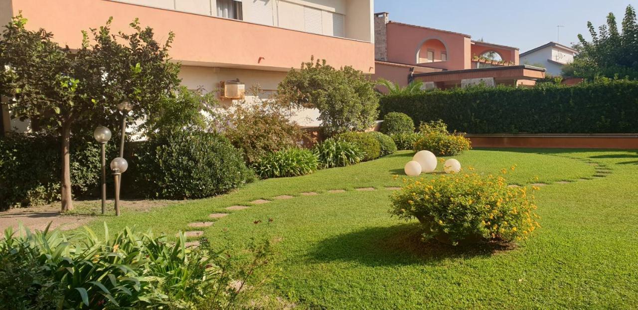 Hotel Corallo Fregenae Exterior photo