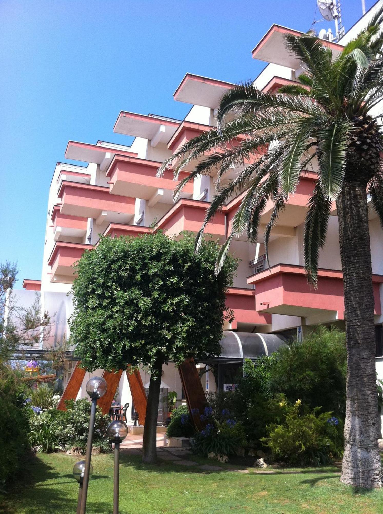 Hotel Corallo Fregenae Exterior photo