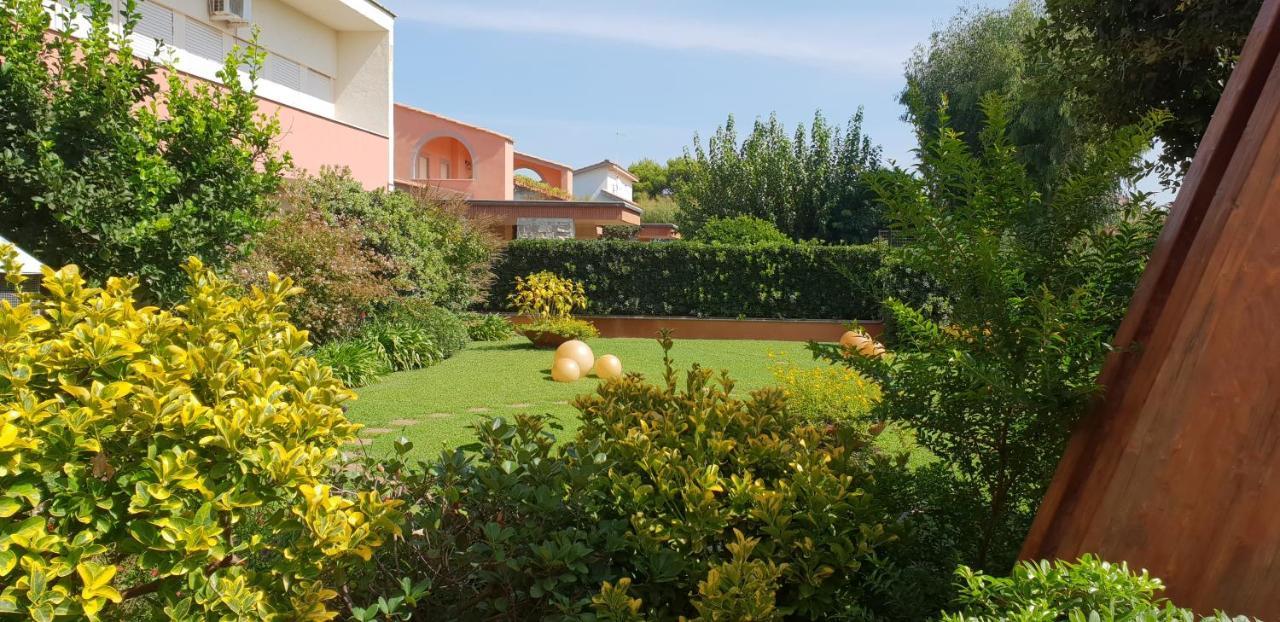 Hotel Corallo Fregenae Exterior photo